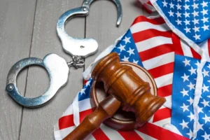 What's the difference between state and federal criminal charges?